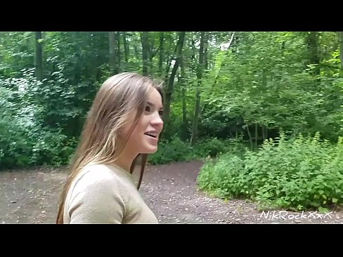 ❤️ Mhol mé d'Evelina go ndéanaimid fuck in áit phoiblí! Dúirt sí go raibh. Ansin fucked mé léi sa asal agus cum ina bhéal. Ansin pissed sí í féin. ️ Just a porn uainn ga.klassikaprint.ru ☑